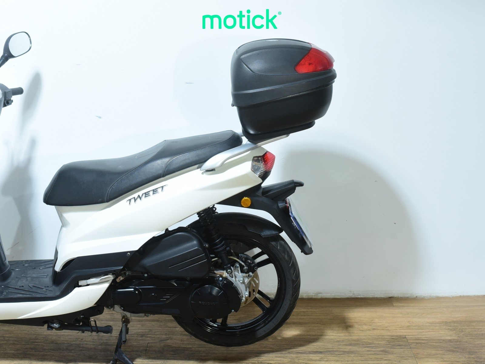PEUGEOT TWEET 125 (IVA DEDUCIBLE)