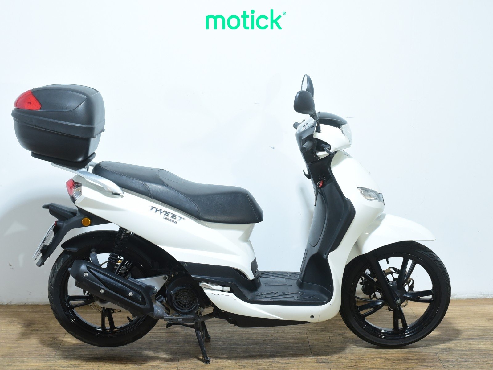PEUGEOT TWEET 125 (IVA DEDUCIBLE)