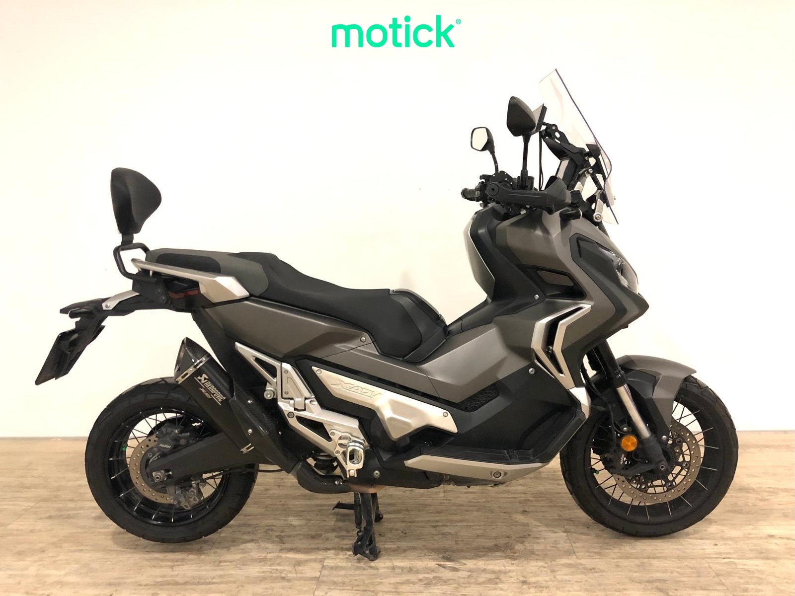 HONDA X-ADV 750 (A) (AKRAPOVIC HOMOLOGADO)
