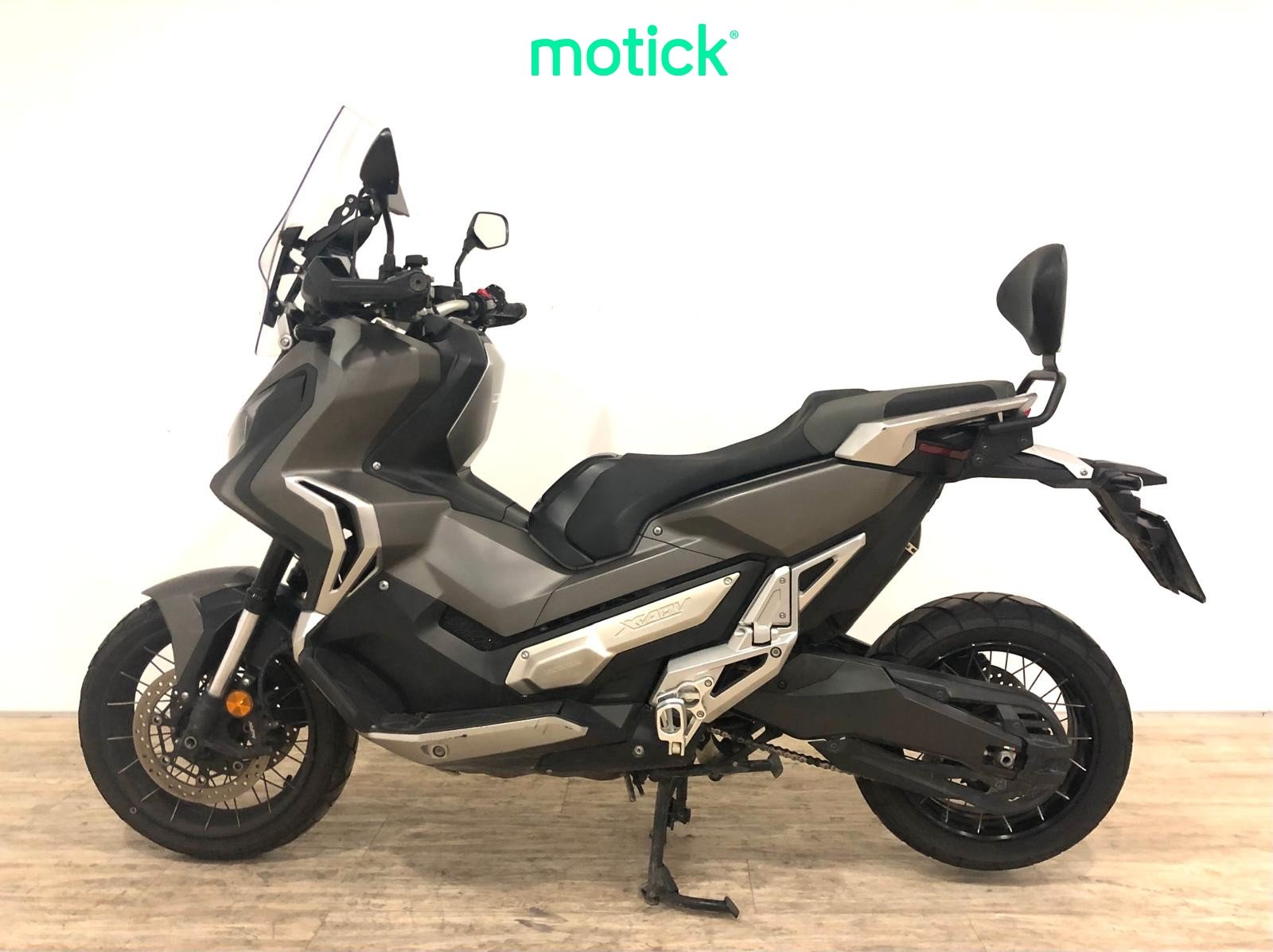 HONDA X-ADV 750 (A) (AKRAPOVIC HOMOLOGADO)