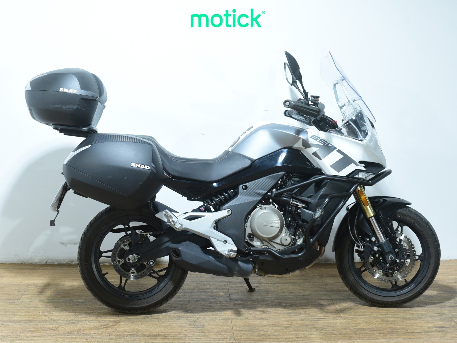 CF MOTO 650 MT