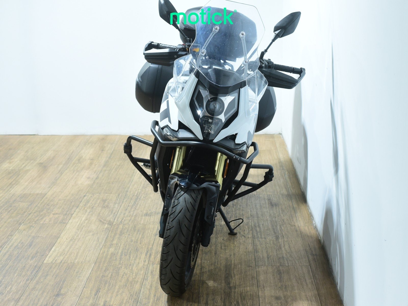 CF MOTO 650 MT