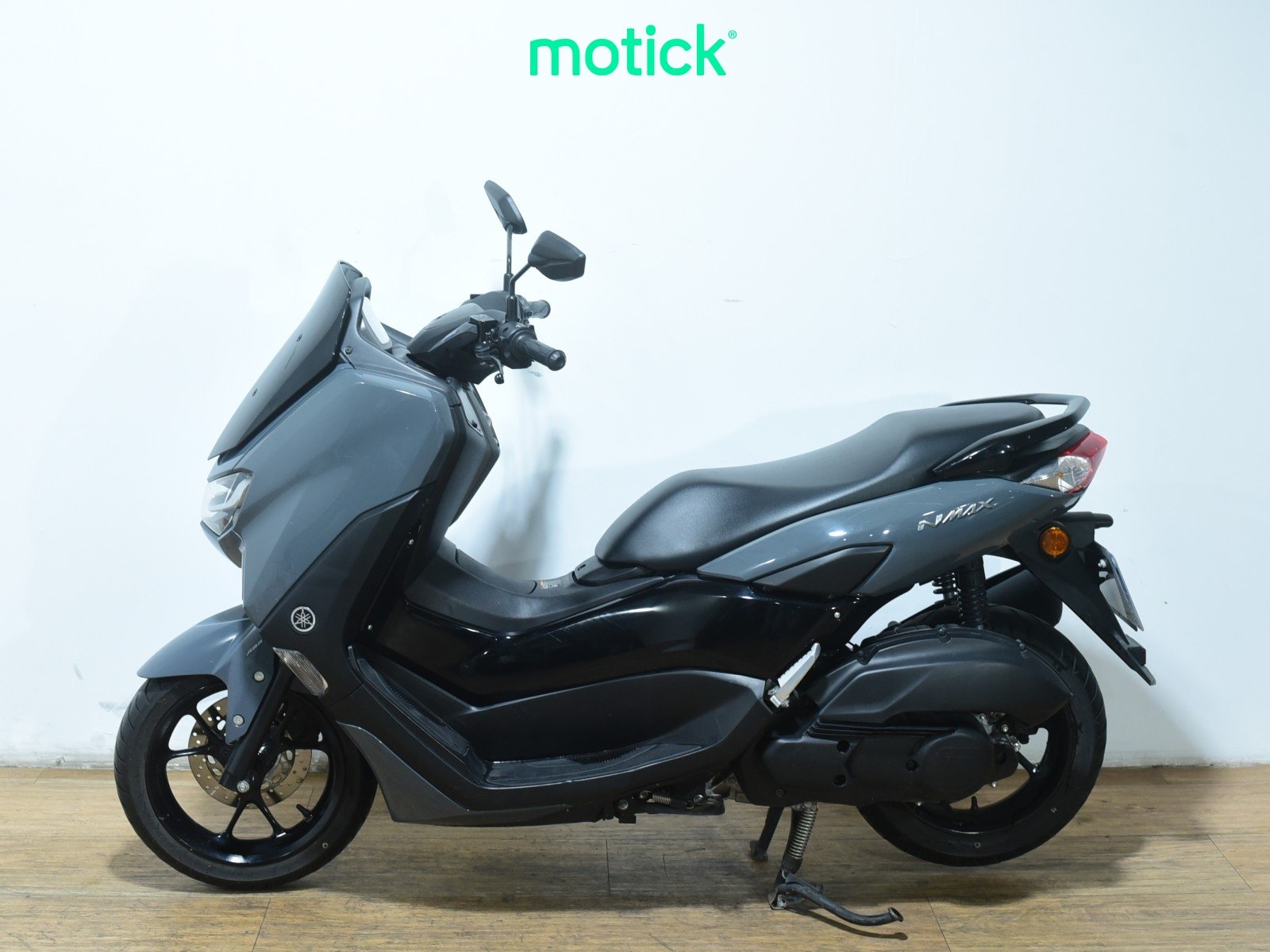 YAMAHA NMAX 125