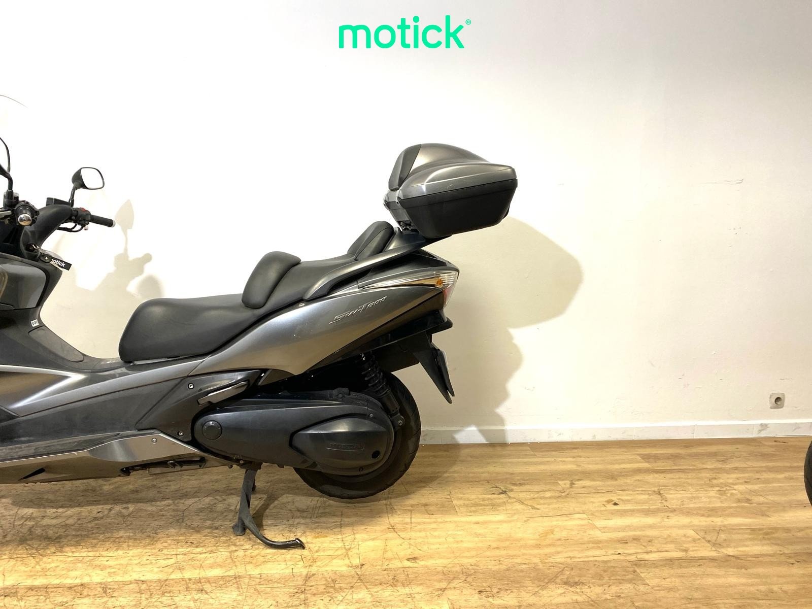 HONDA SILVER WING 600 T (TOP CASE)