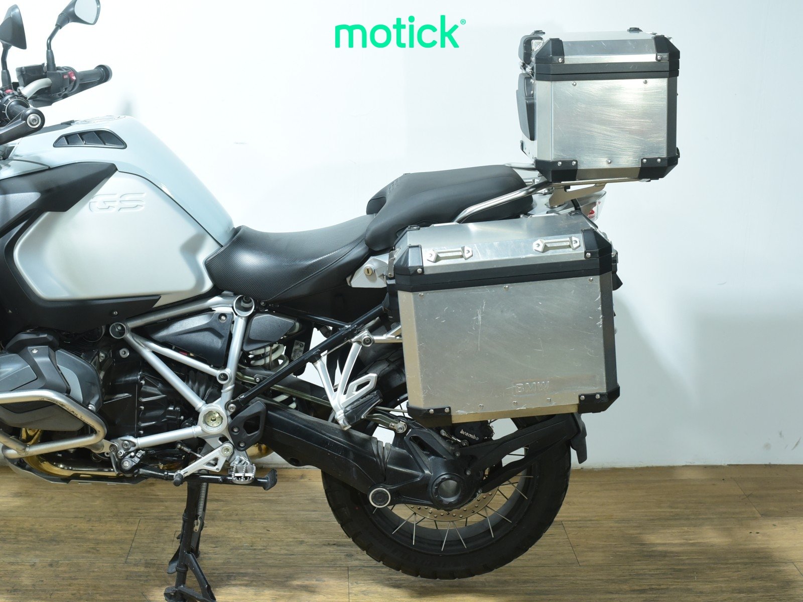 BMW R 1250 GS ADVENTURE (TOPCASE + 4 PACKS)