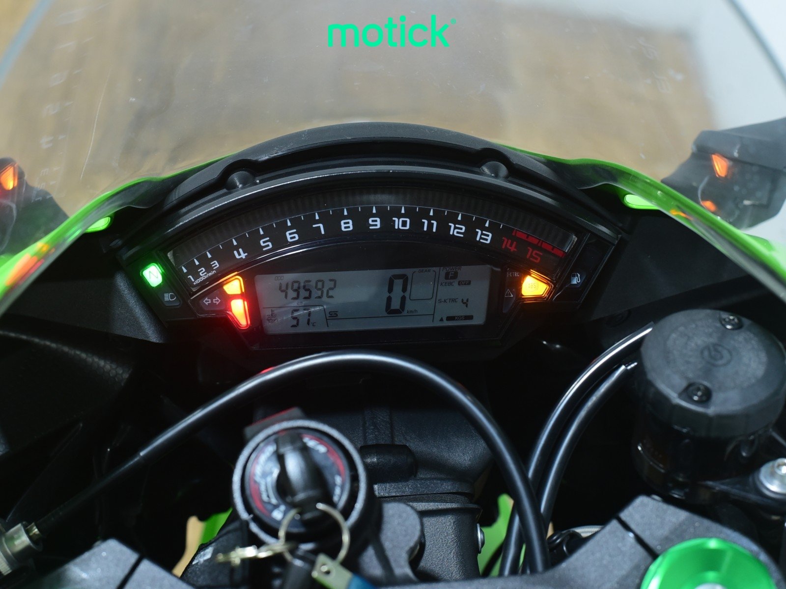KAWASAKI NINJA ZX-10 R (AKRAPOVIC HOMOLOGADO)