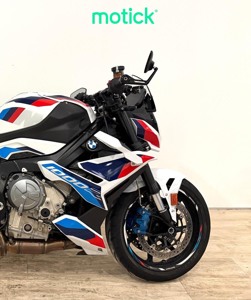 BMW M 1000 RR