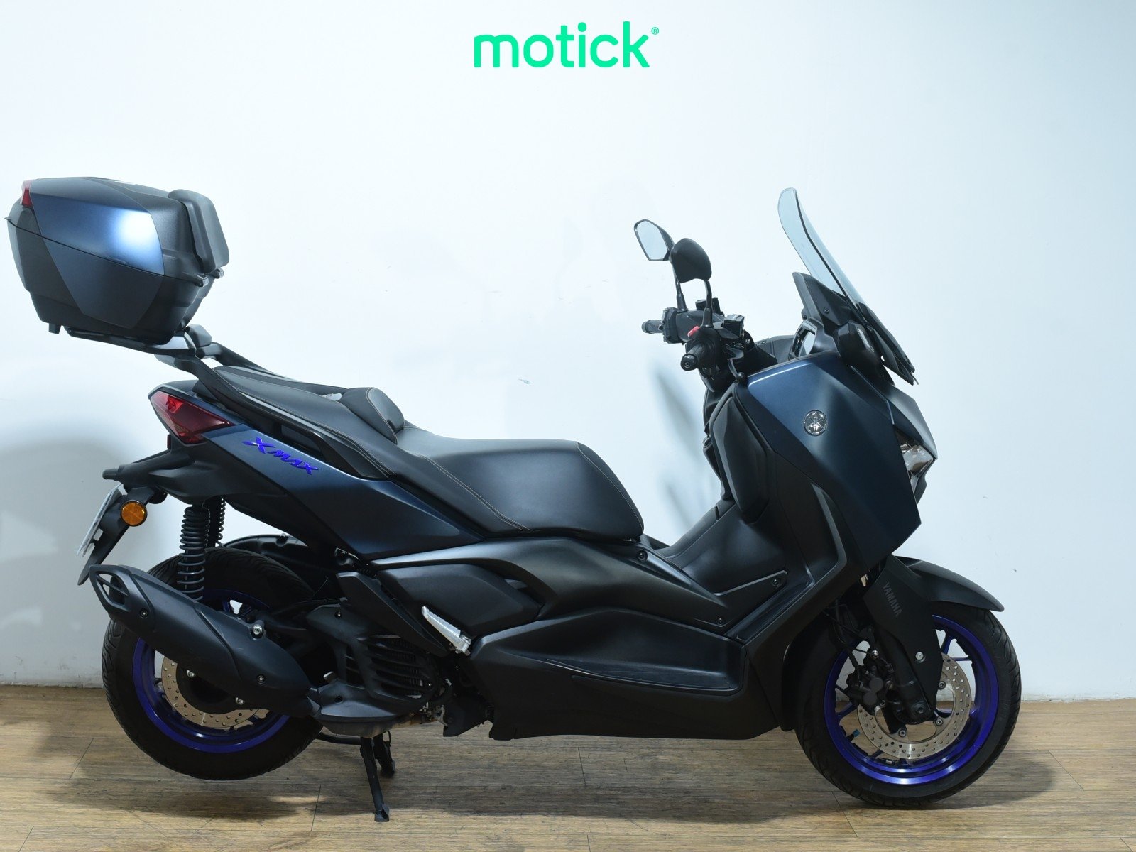 YAMAHA XMAX 125
