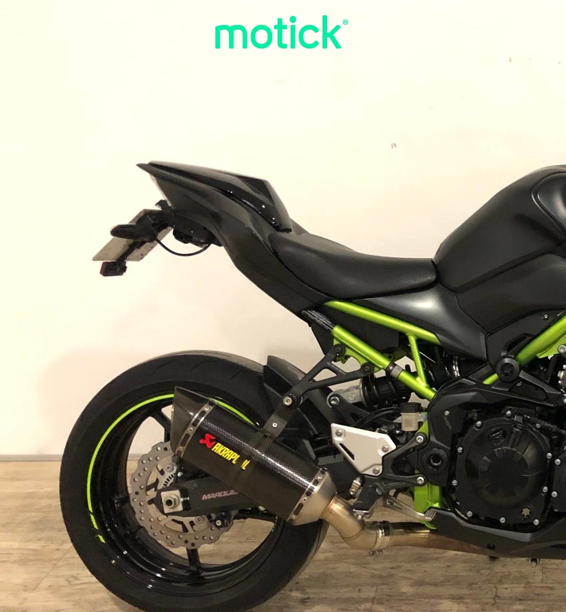 KAWASAKI Z 900 FULL (ESCAPE AKRAPOVIC HOMOLOGADO)