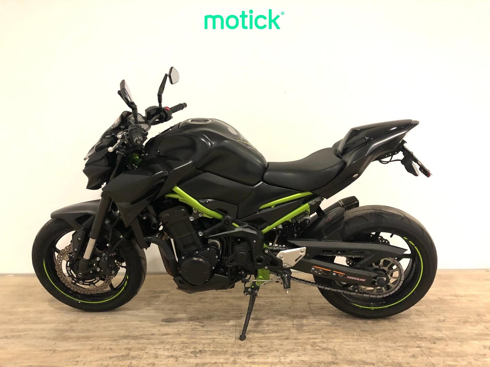 KAWASAKI Z 900 FULL (ESCAPE AKRAPOVIC HOMOLOGADO)