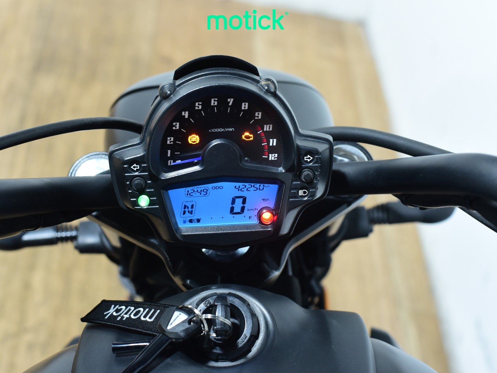 KAWASAKI VULCAN S (A2) (2 MALETAS)