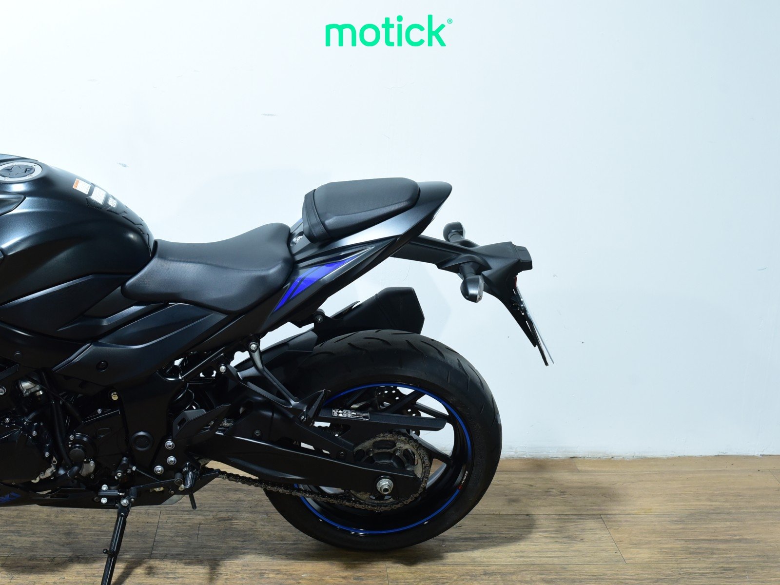 SUZUKI GSX S 750 (A2)