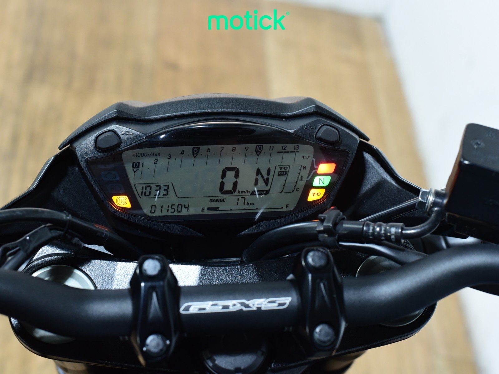 SUZUKI GSX S 750 (A2)