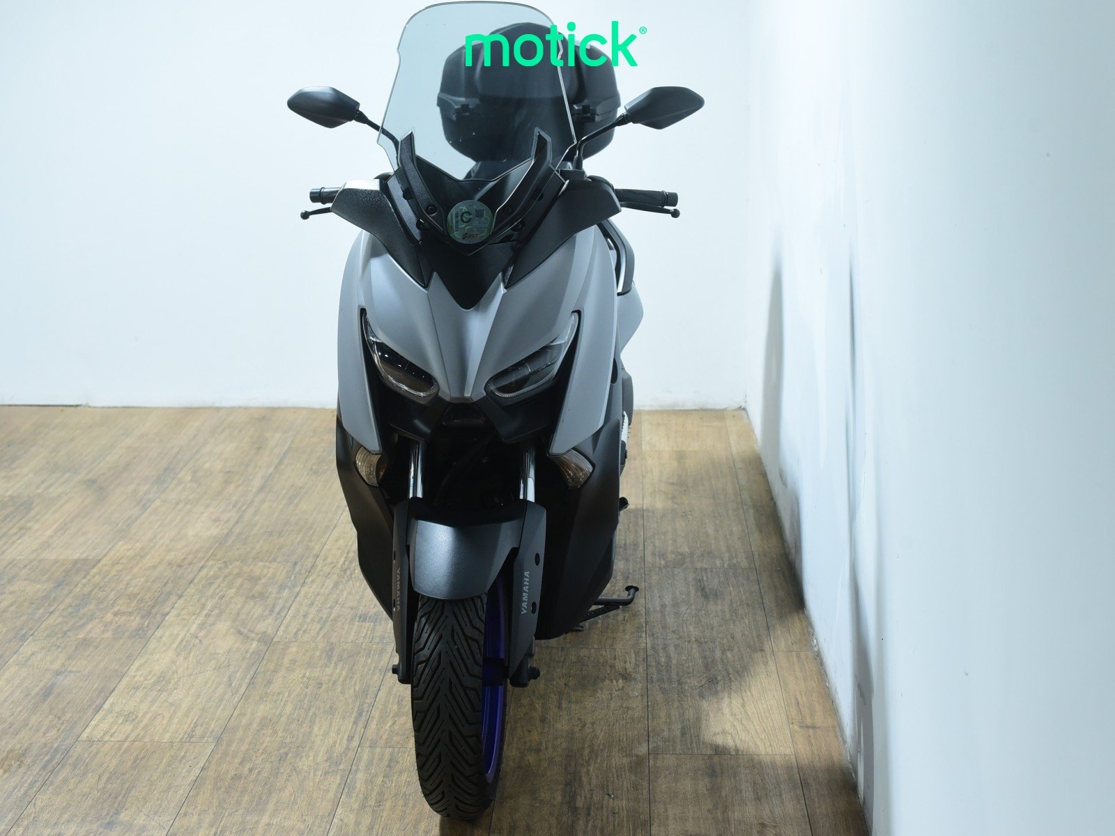 YAMAHA XMAX 300 (TOP CASE)