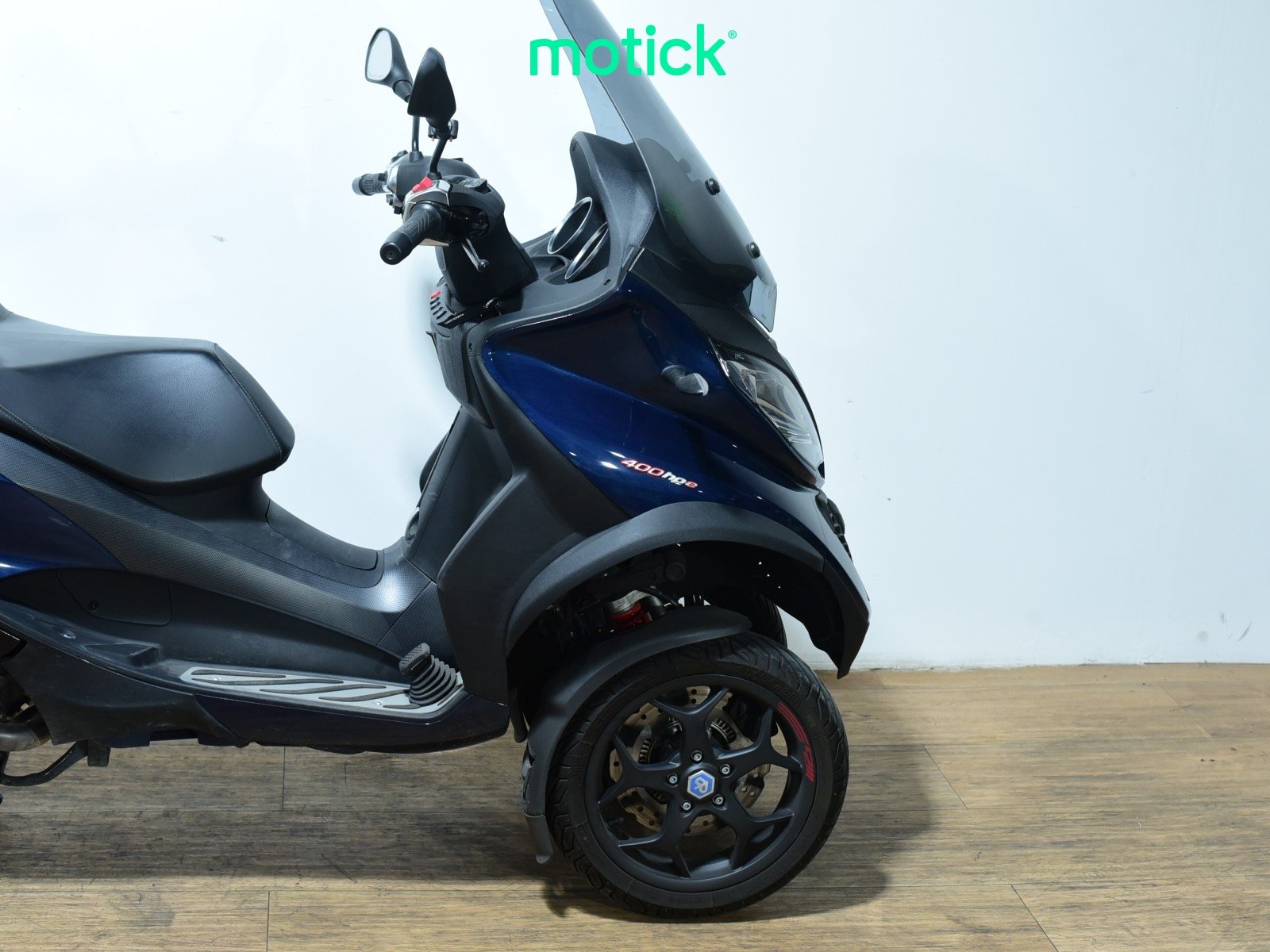 PIAGGIO MP3 400 HPE (TOP CASE)