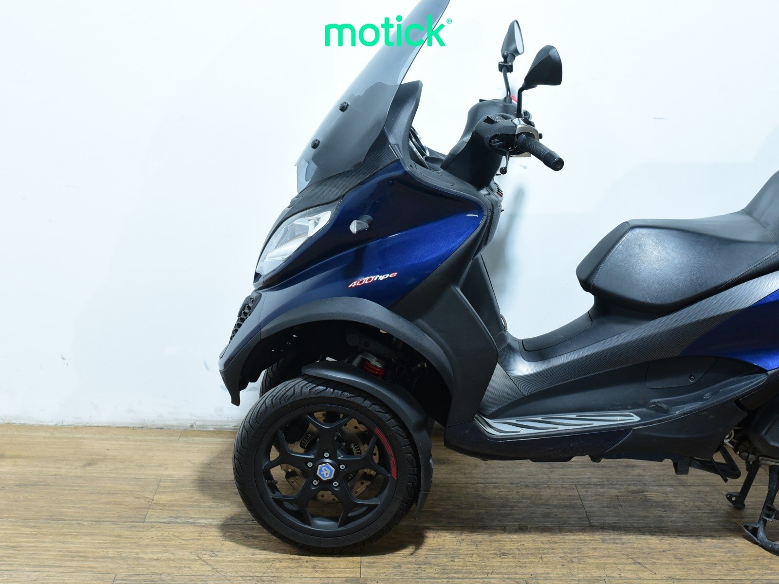 PIAGGIO MP3 400 HPE (TOP CASE)