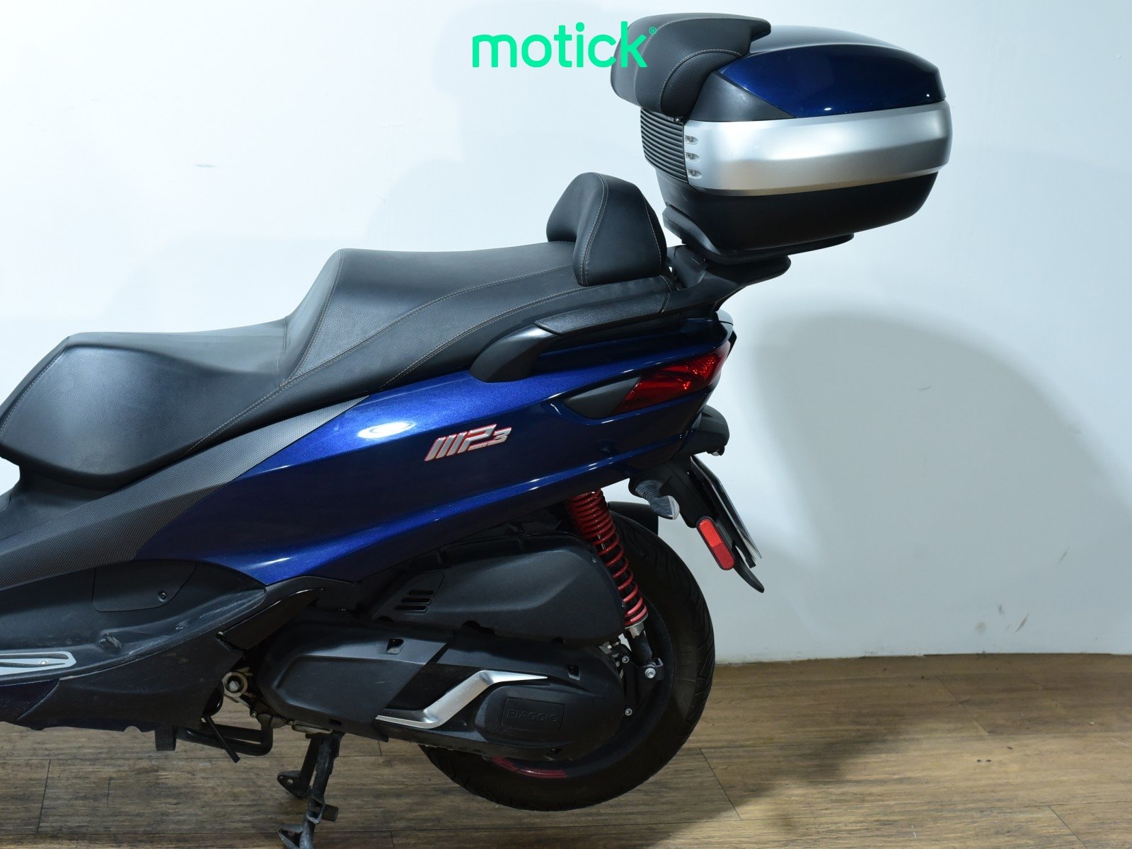 PIAGGIO MP3 400 HPE (TOP CASE)
