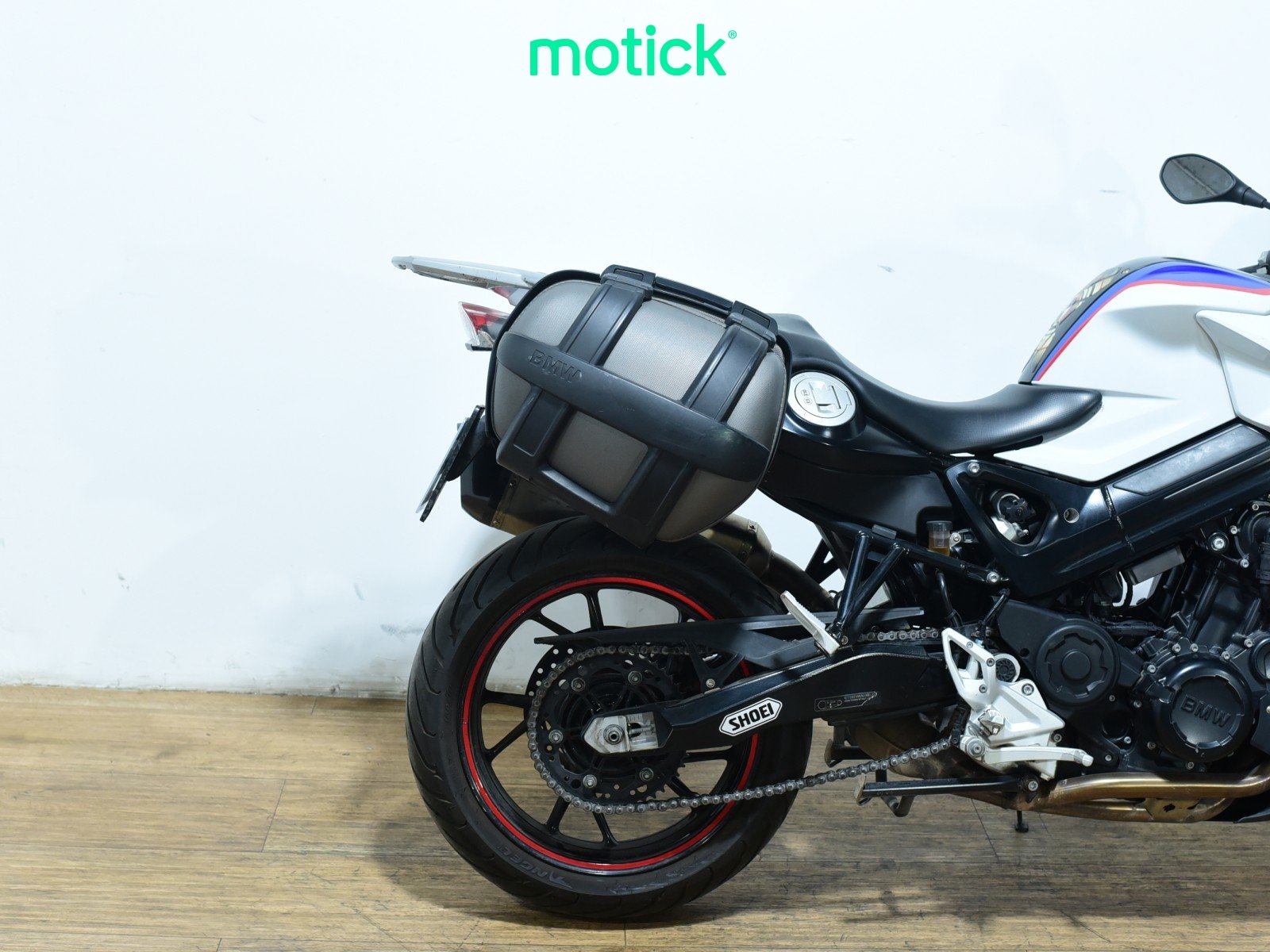 BMW F 800 R (A) (2 MALETAS) (AKRAPOVIC HOMOLOGADO)