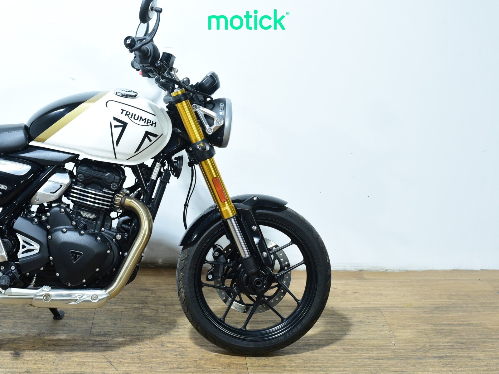 TRIUMPH SPEED 400