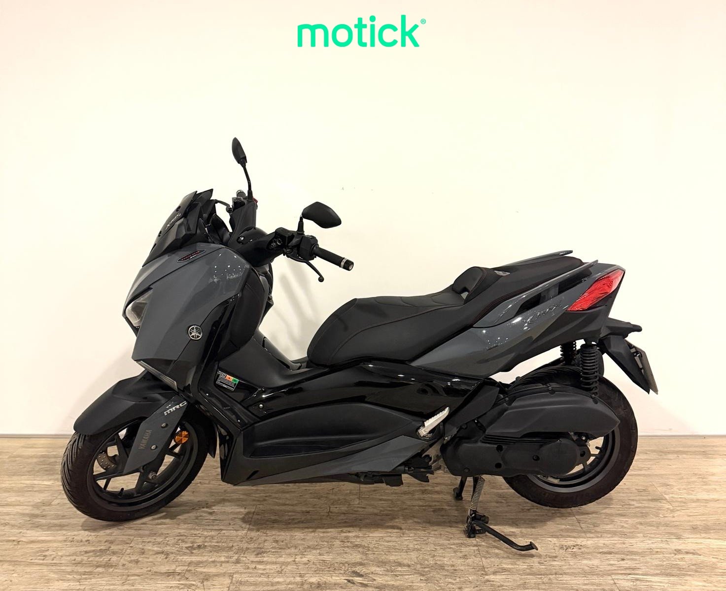 YAMAHA XMAX 300 TECH MAX