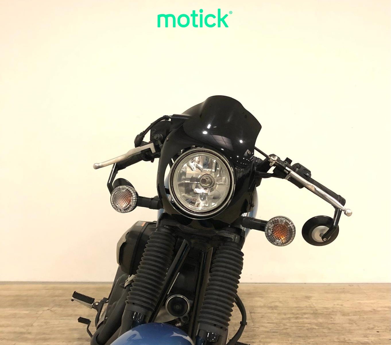 YAMAHA XV 950 BOLT (A)
