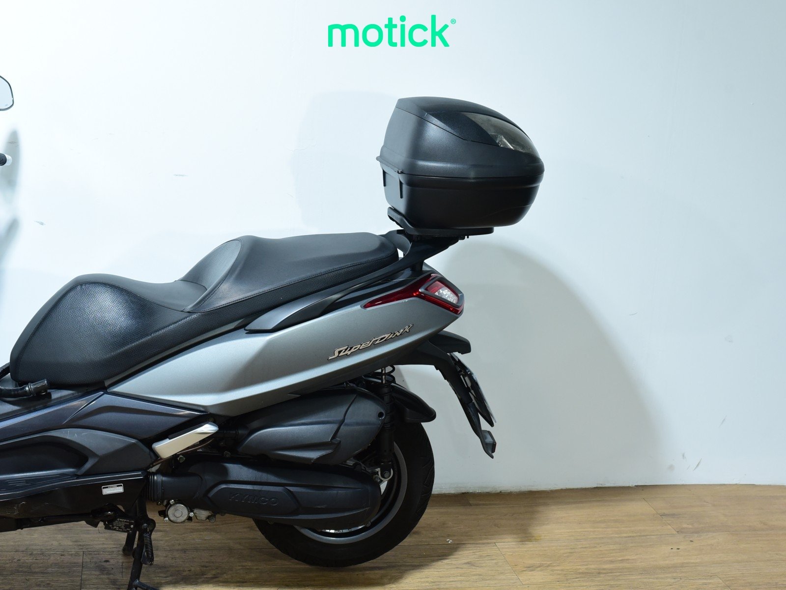 KYMCO SUPER DINK 125 (TOP CASE)