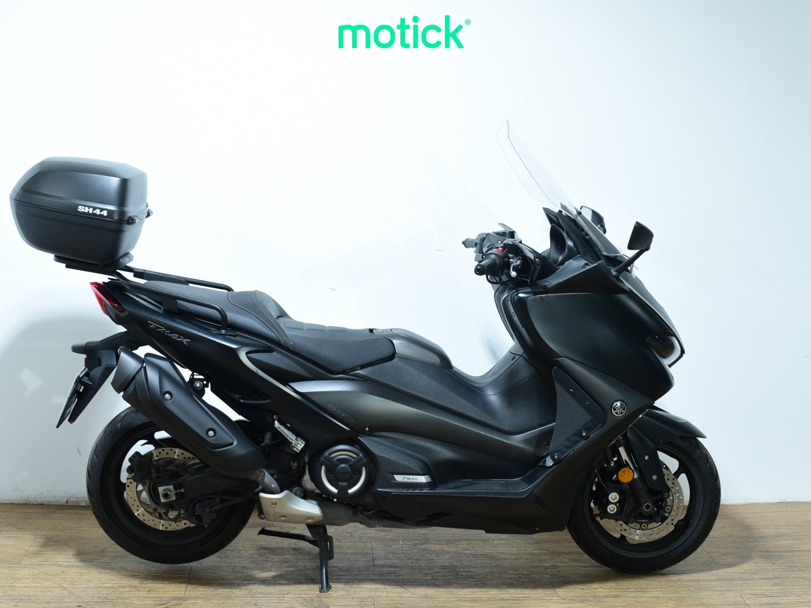 YAMAHA TMAX 560 (A2) (TOP CASE)