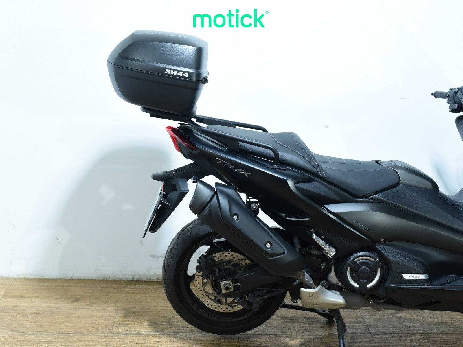 YAMAHA TMAX 560 (A2) (TOP CASE)