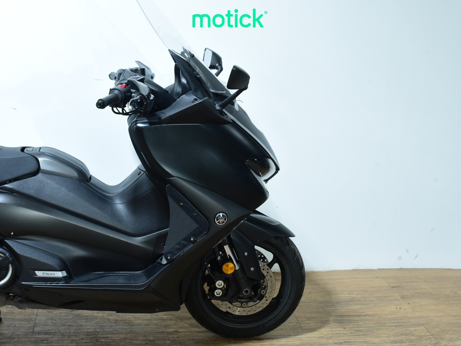 YAMAHA TMAX 560 (A2) (TOP CASE)
