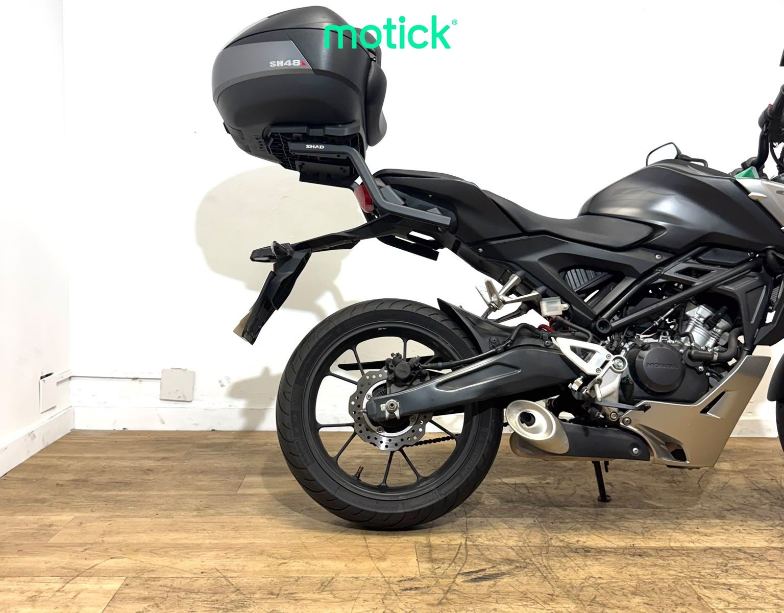 HONDA CB 125 R
