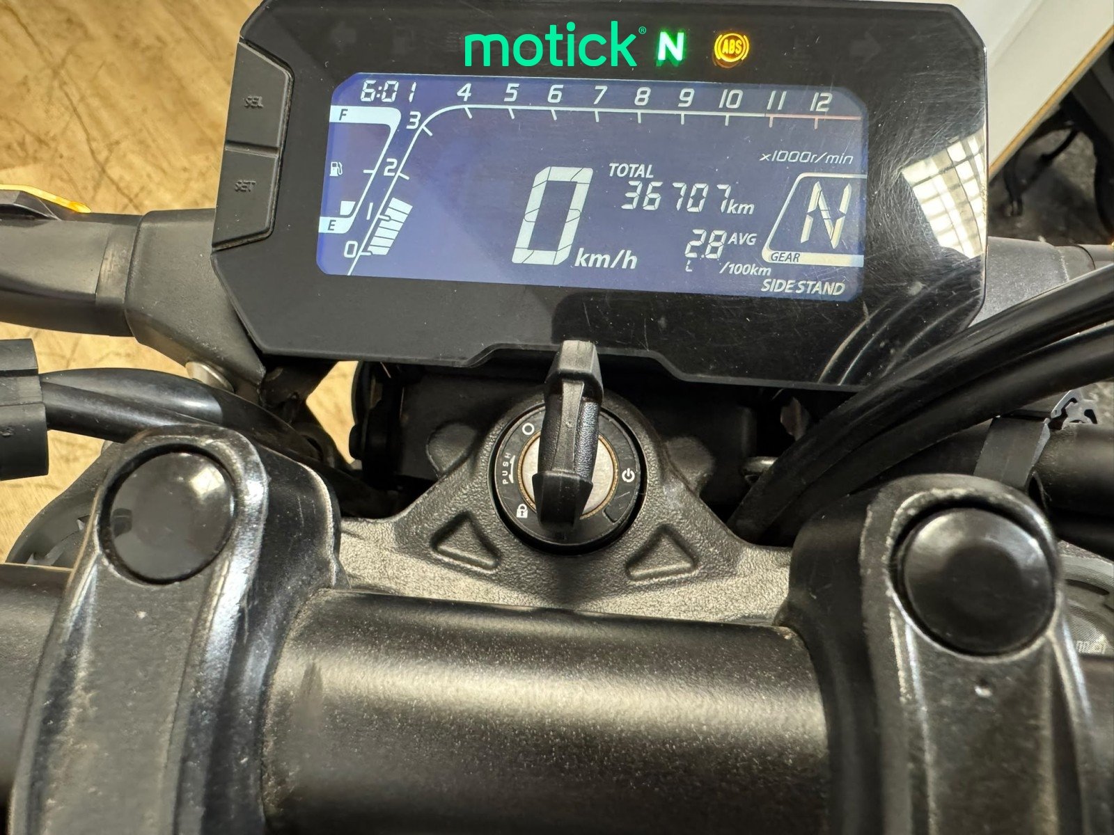 HONDA CB 125 R