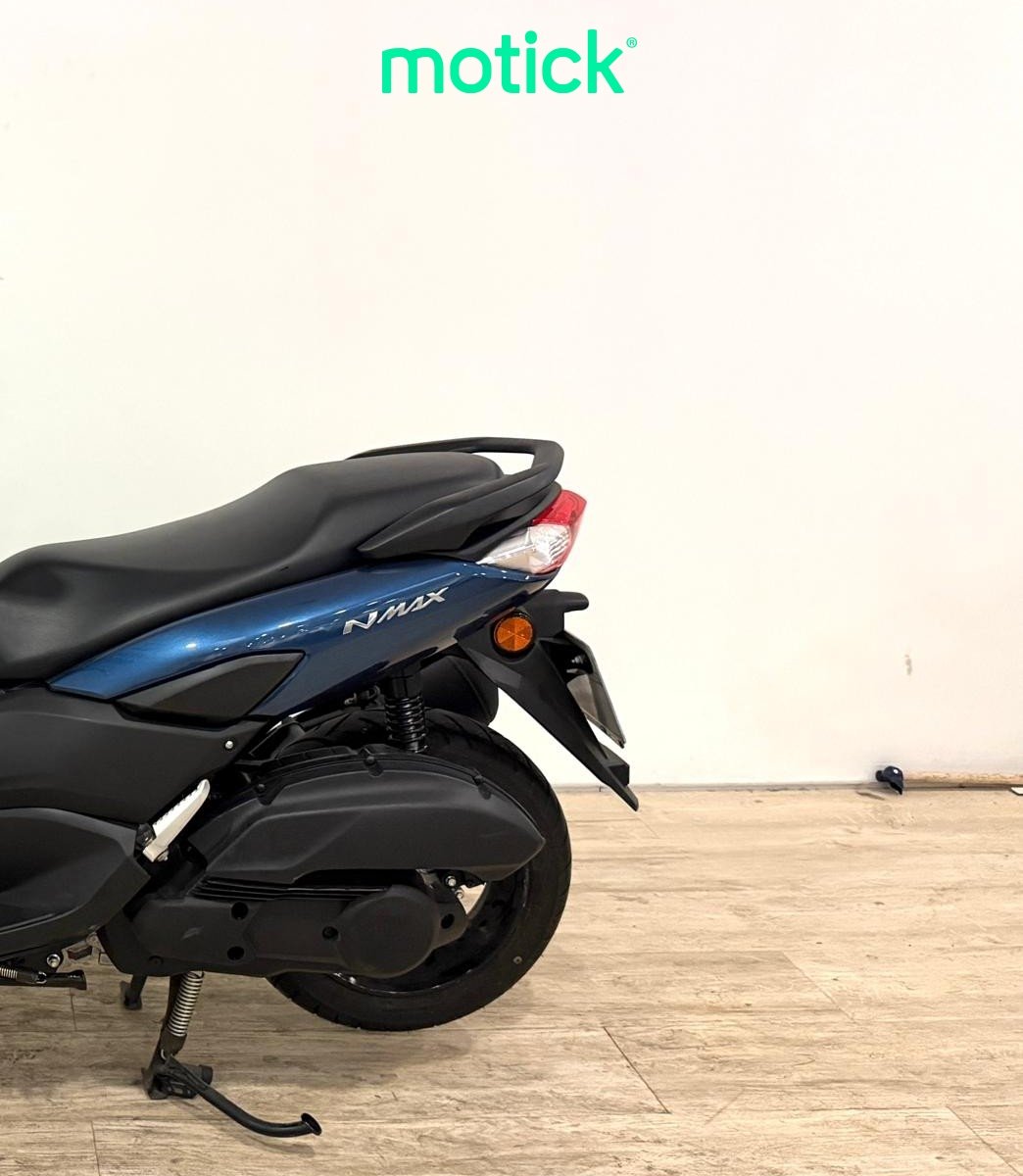 YAMAHA NMAX 125