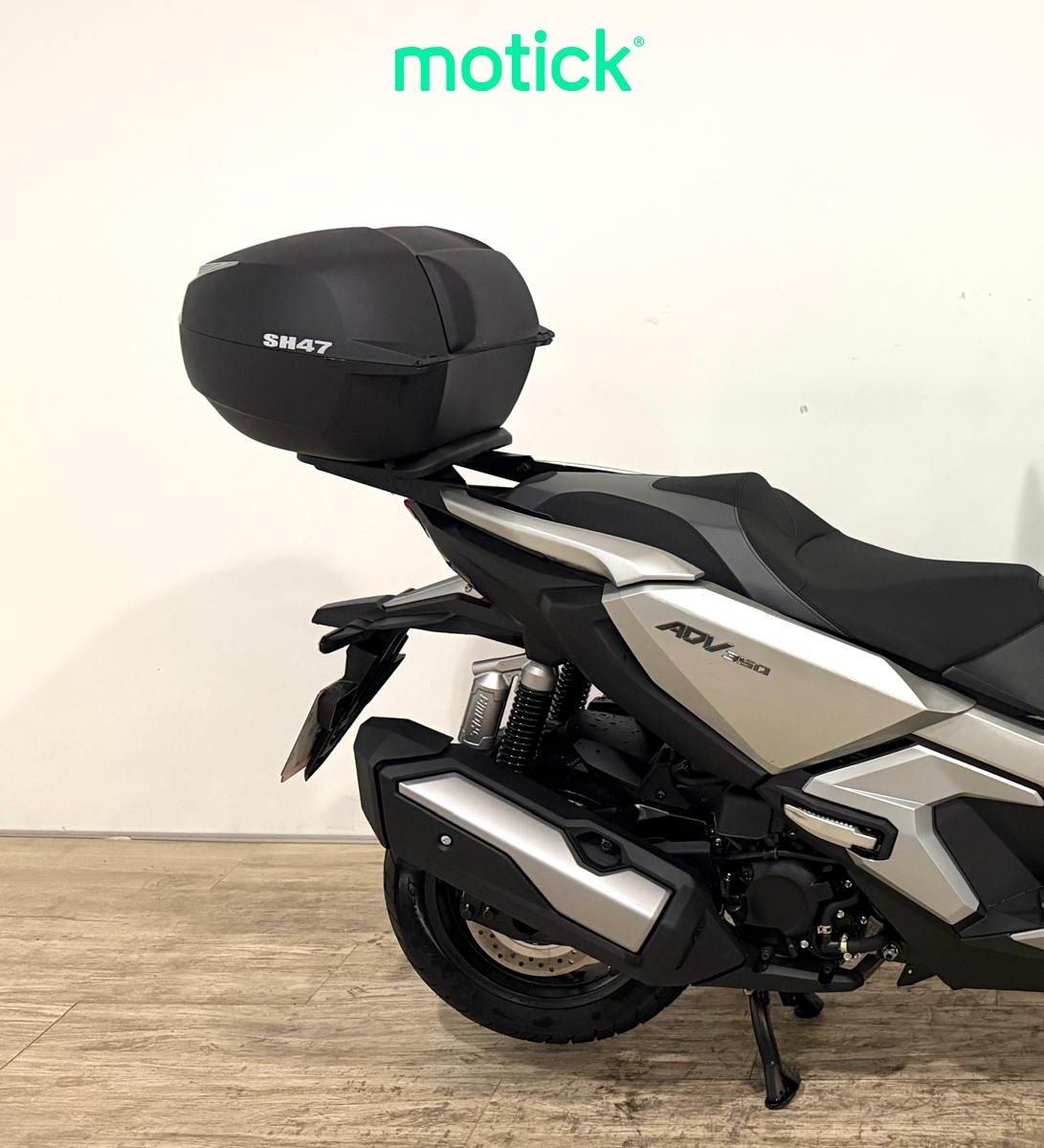 HONDA ADV 350 (TOP CASE)