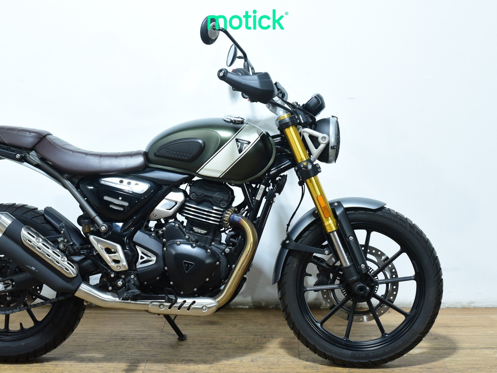 TRIUMPH SCRAMBLER 400 X