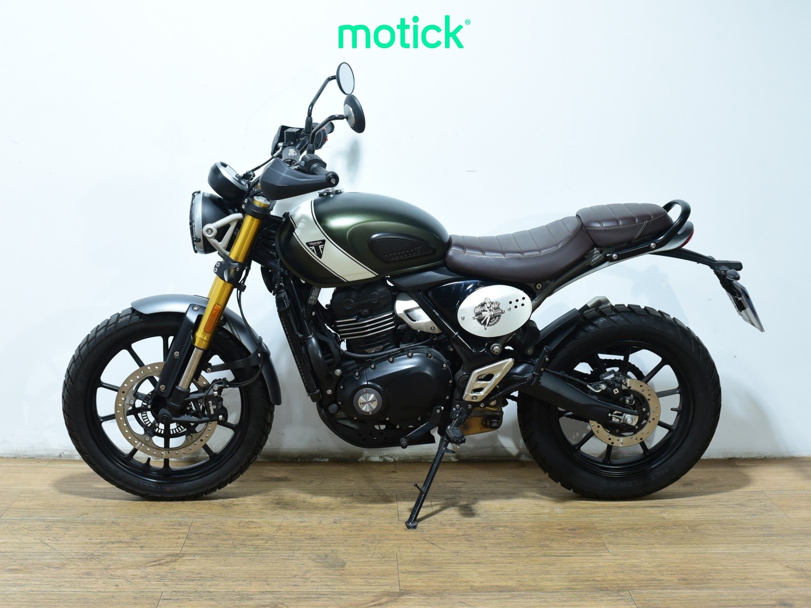 TRIUMPH SCRAMBLER 400 X