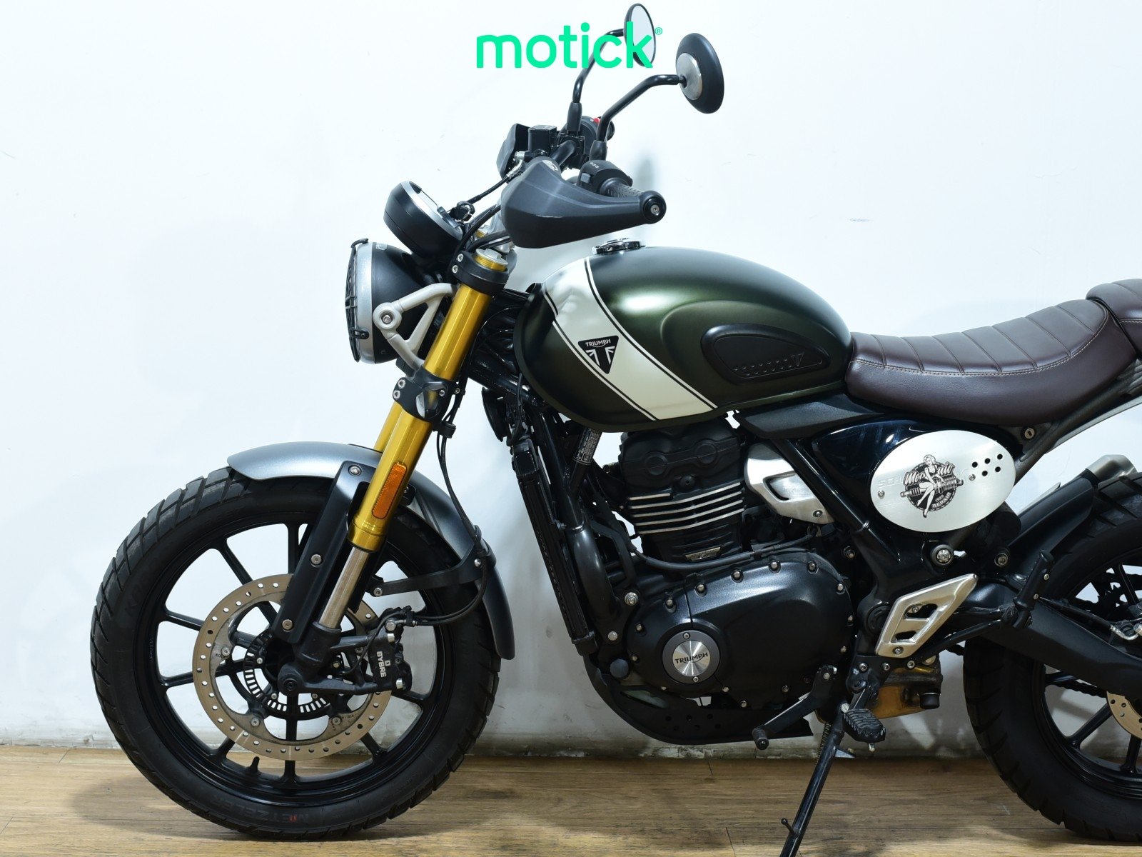 TRIUMPH SCRAMBLER 400 X