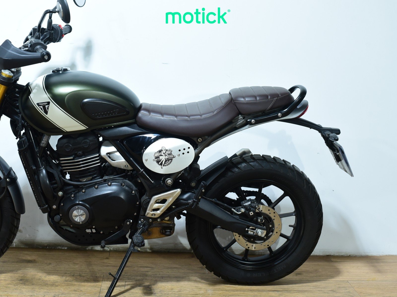 TRIUMPH SCRAMBLER 400 X