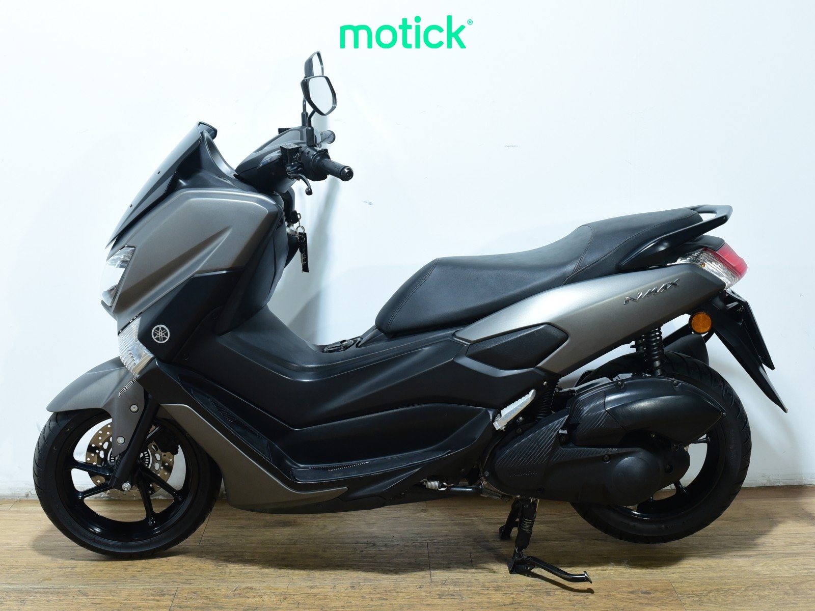 YAMAHA NMAX 125
