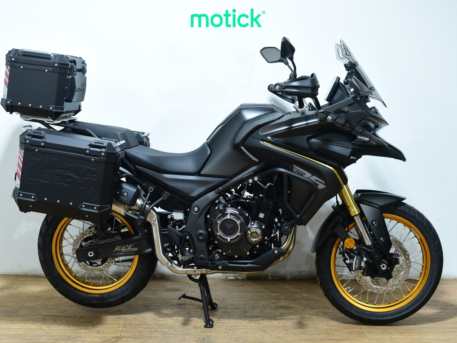 VOGE 525 DSX BLACK KNIGHT (3 MALETAS)