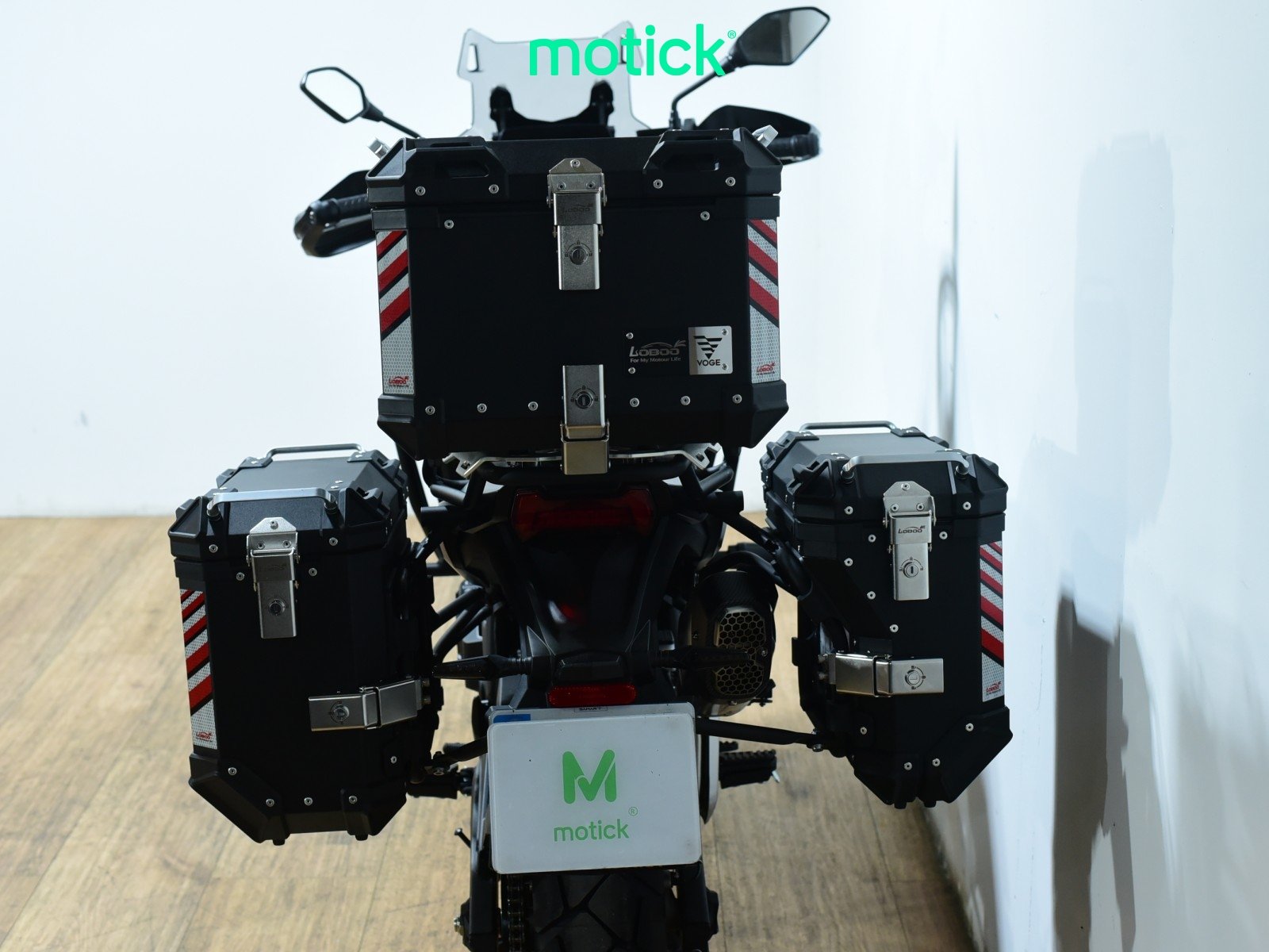 VOGE 525 DSX BLACK KNIGHT (3 MALETAS)