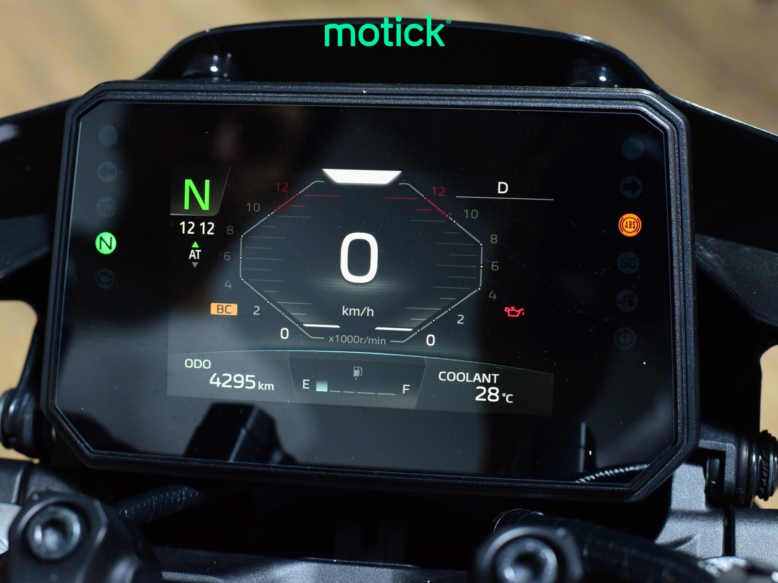 YAMAHA MT-09 (A)