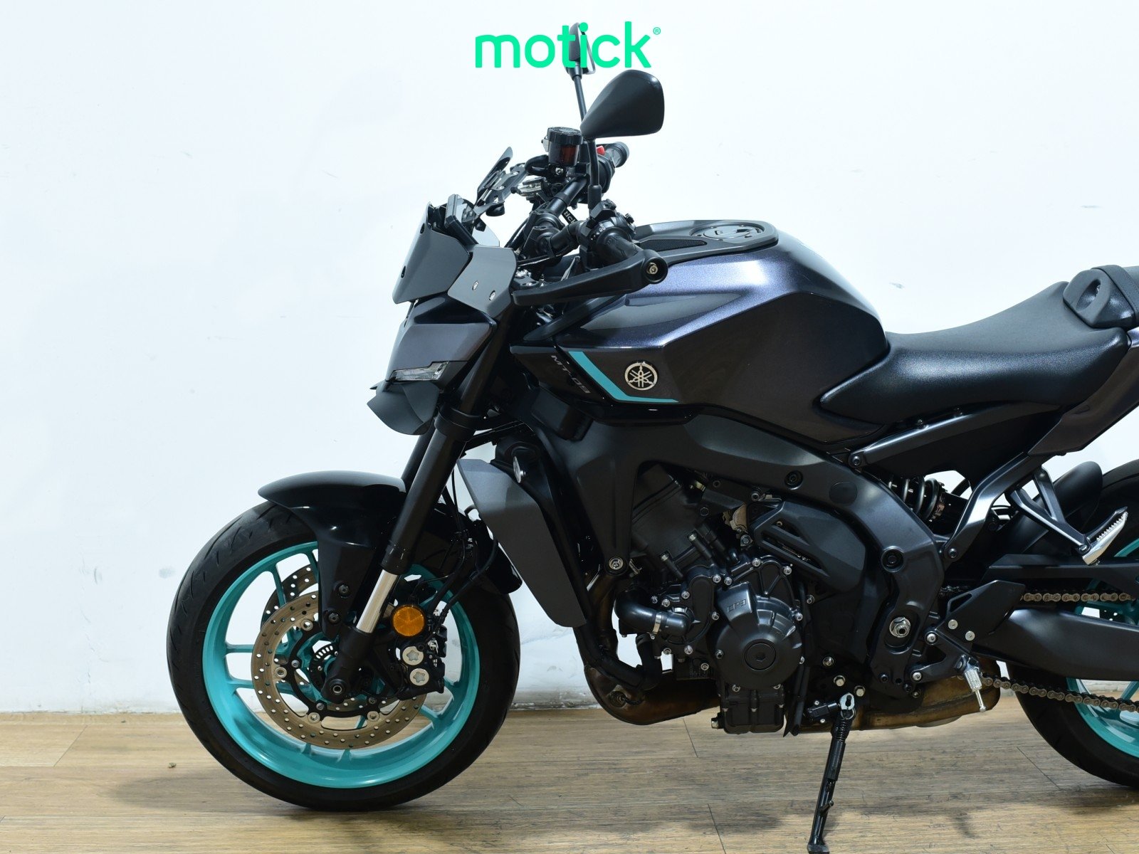 YAMAHA MT-09 (A)