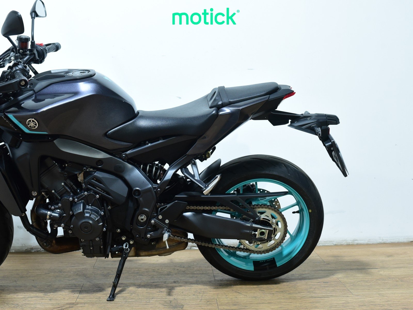 YAMAHA MT-09 (A)