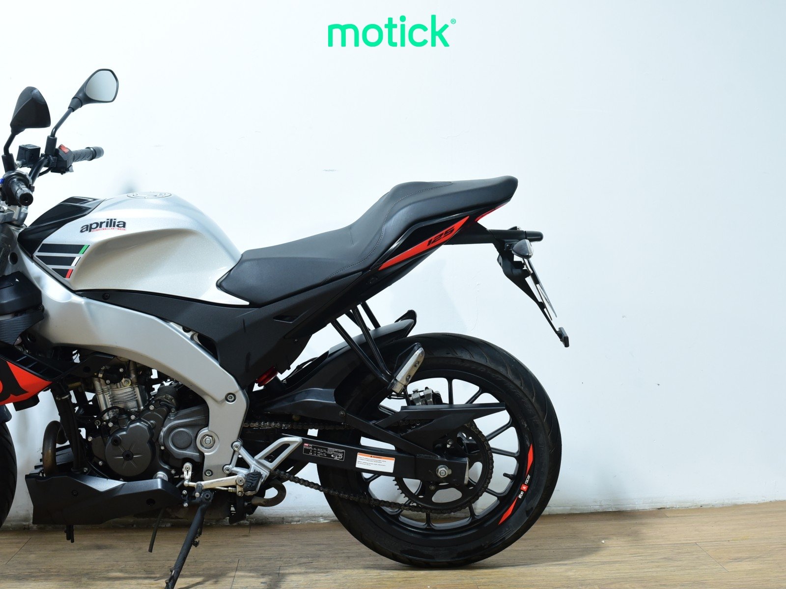 APRILIA TUONO 125