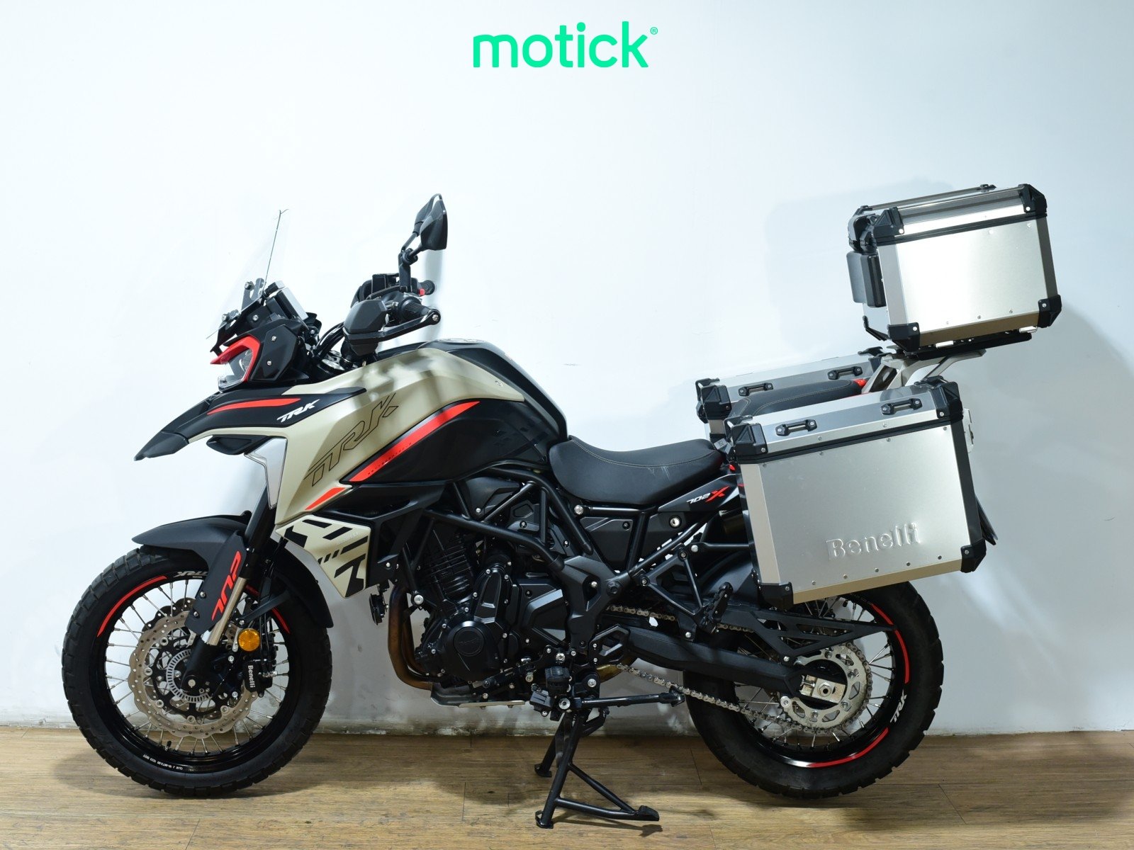 BENELLI TRK 702 X