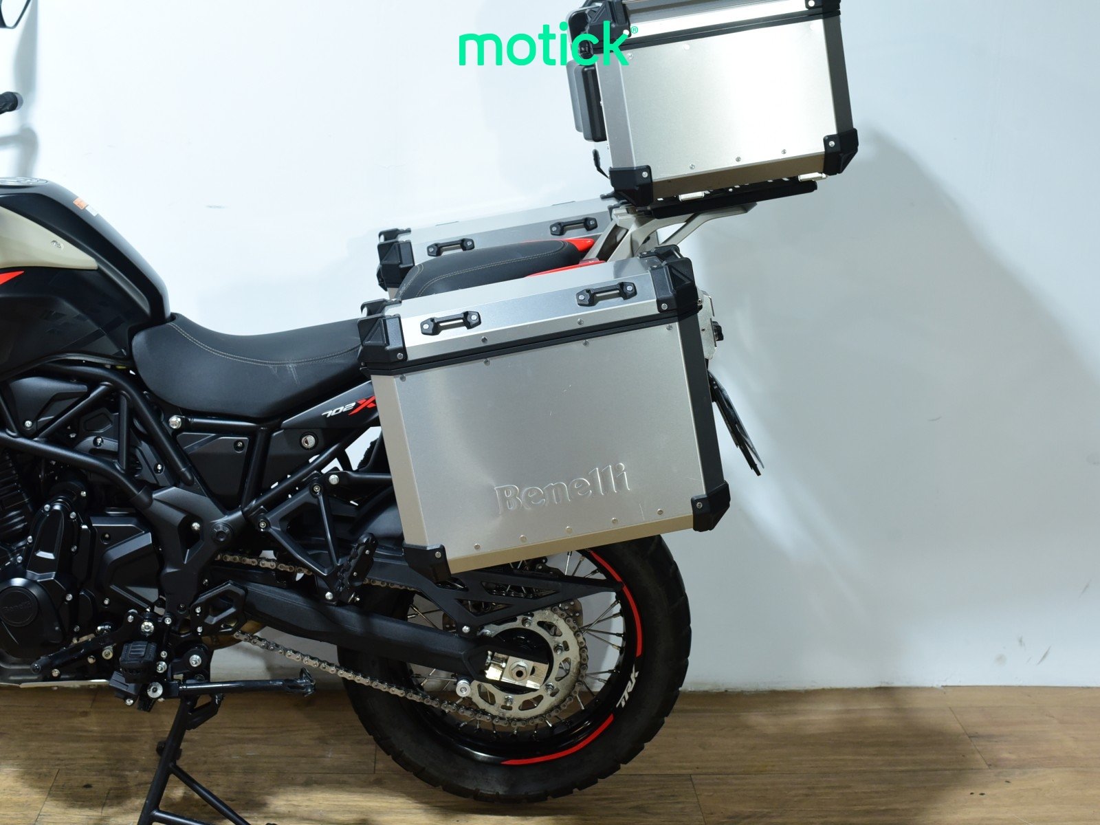 BENELLI TRK 702 X