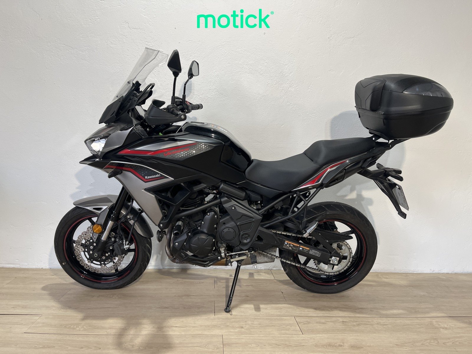 KAWASAKI VERSYS 650 (A) (TOP CASE)