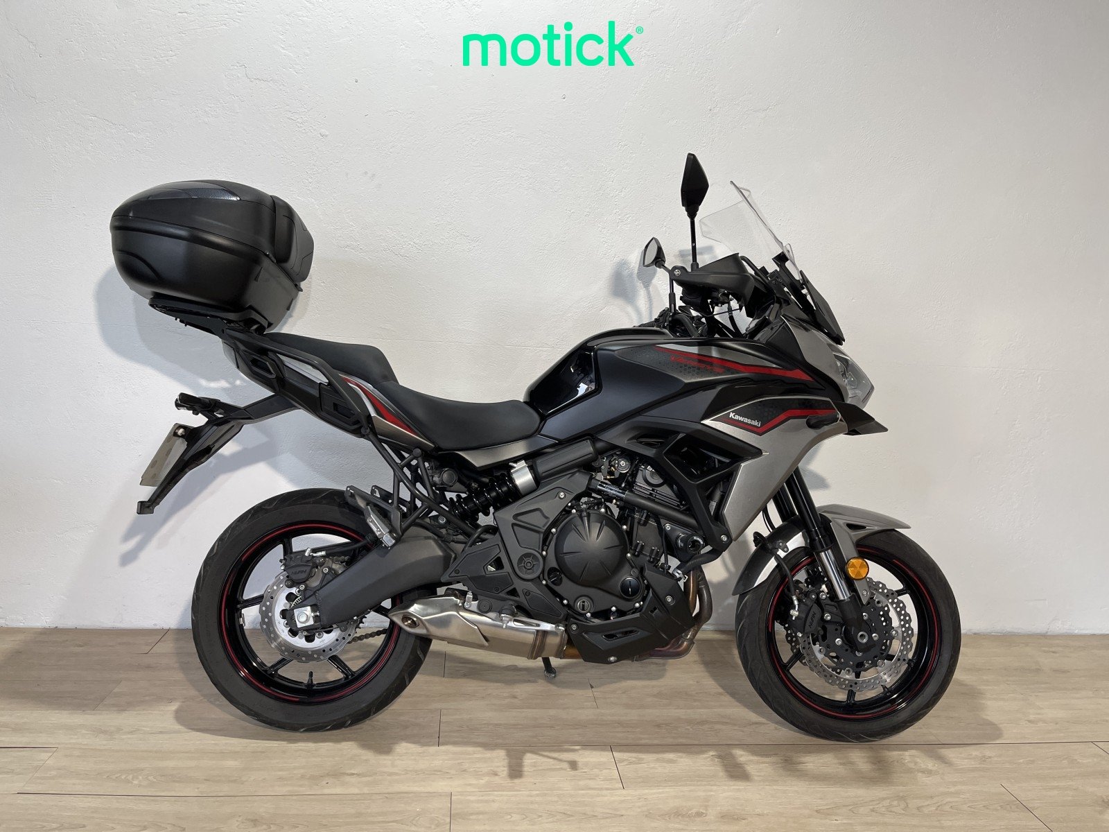 KAWASAKI VERSYS 650 (A) (TOP CASE)