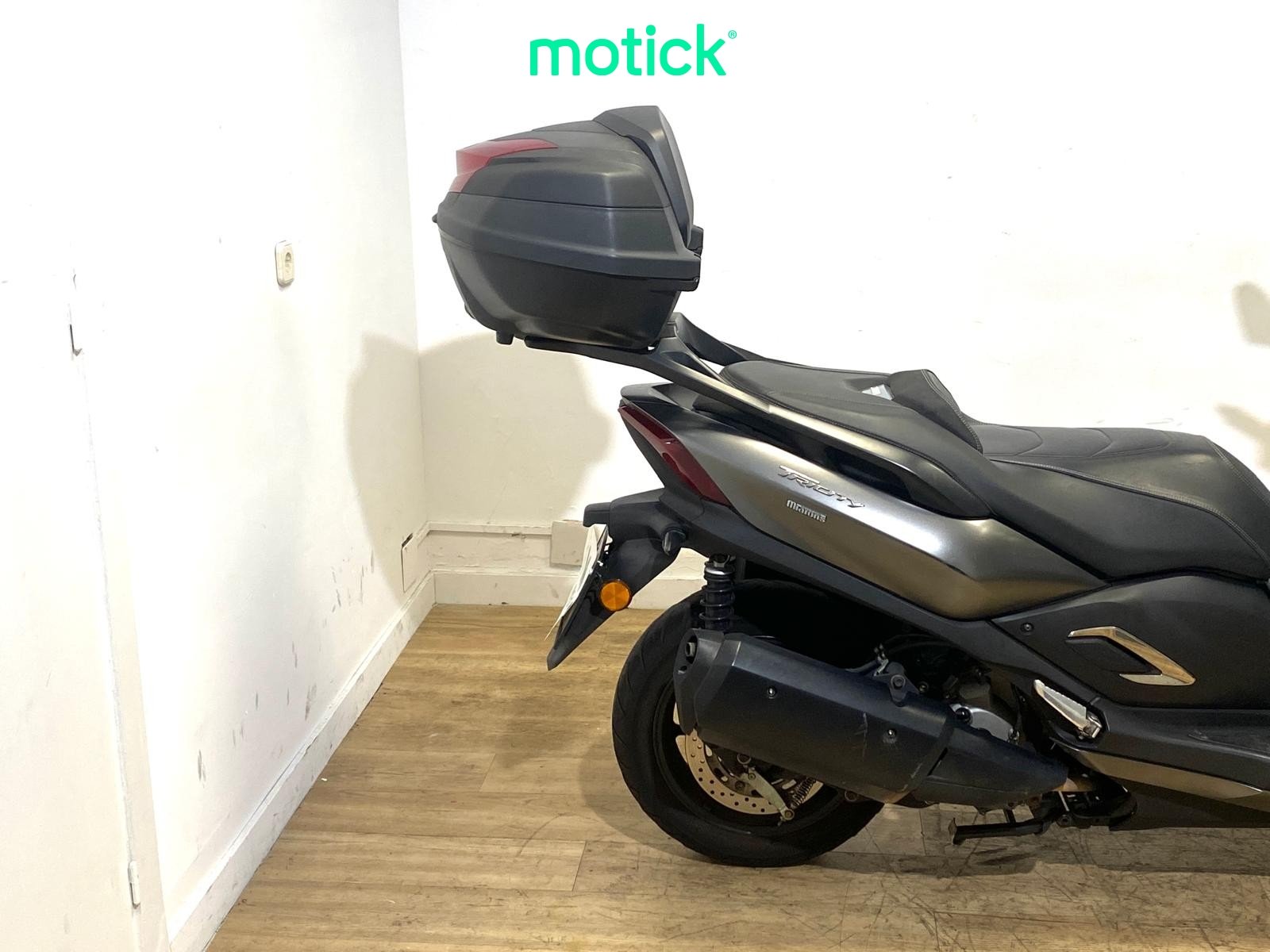 YAMAHA TRICITY 300