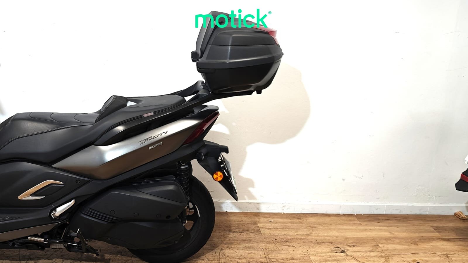 YAMAHA TRICITY 300